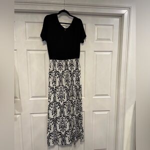 Black & White Patterned Maxi Dress